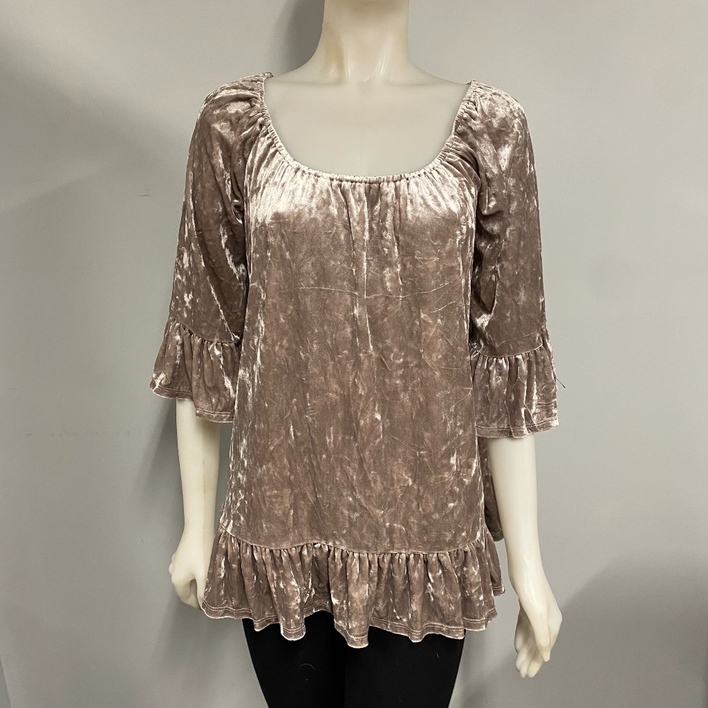 beachlunchlounge gray crushed velvet top shirt